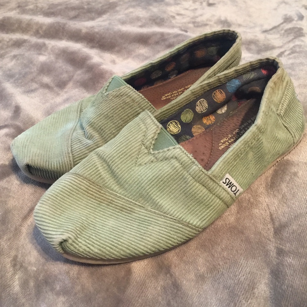 TOMS green corduroy